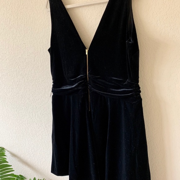 Express Velvet Mini Dress - Picture 3 of 3